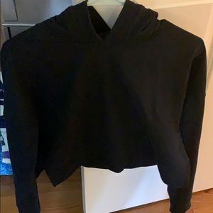 Lululemon cropped hoodie!